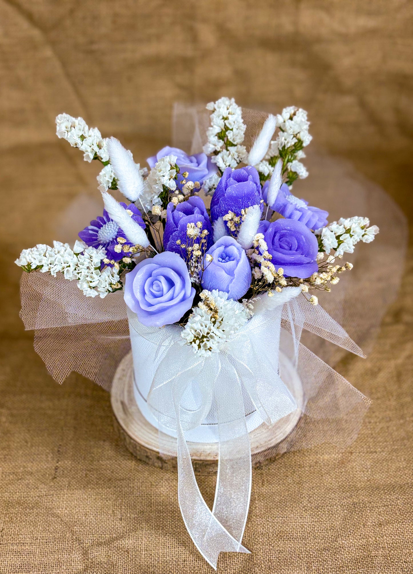 "Incanto Viola" – Bouquet di fiori in cera